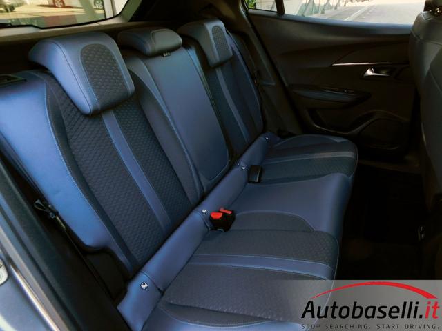 PEUGEOT 2008 usata, con Sedile posteriore sdoppiato