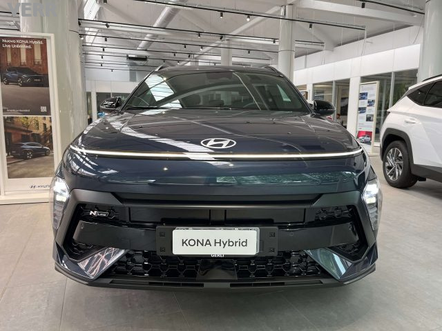 HYUNDAI Kona usata, con Airbag
