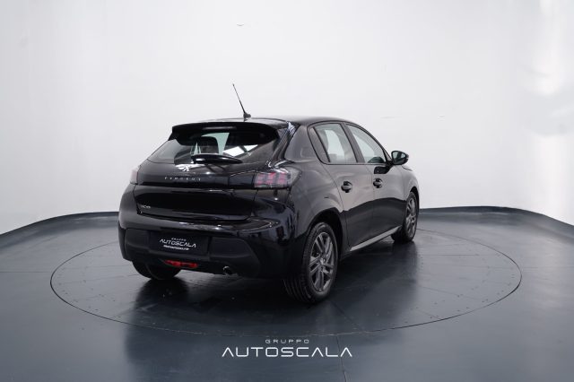 PEUGEOT 208 usata, con Autoradio