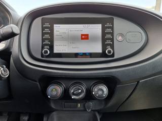 TOYOTA Aygo X usata 8