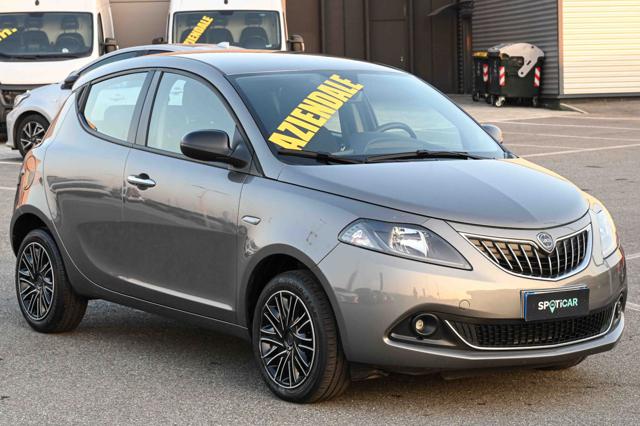 LANCIA Ypsilon usata, con Airbag laterali