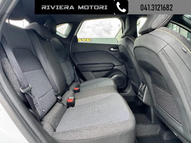 RENAULT Captur usata, con Controllo automatico clima