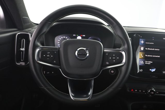 VOLVO XC40 usata 4
