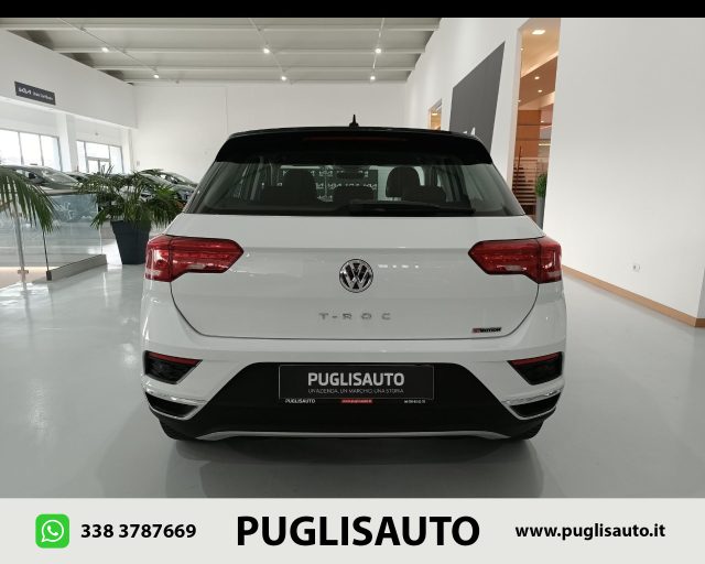 VOLKSWAGEN T-Roc usata, con Autoradio