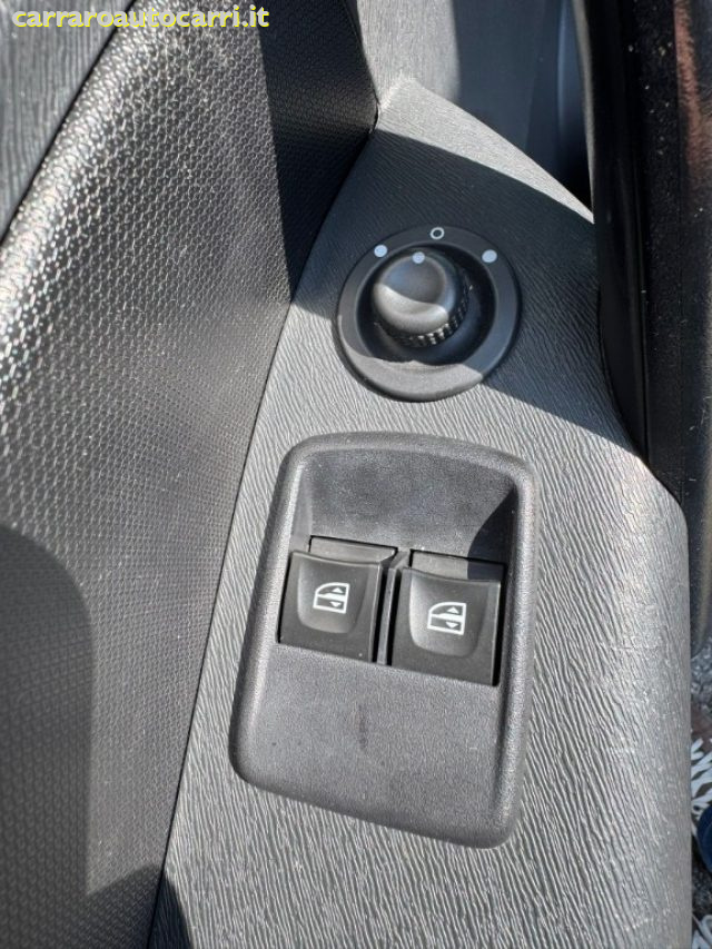 RENAULT Kangoo usata, con Lettore CD