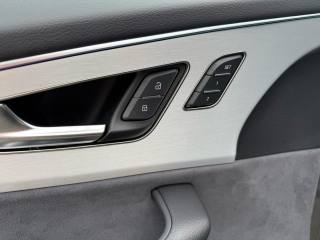 AUDI Q8 usata, con Interni in pelle