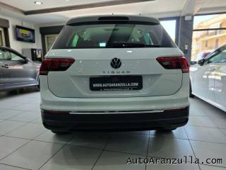 VOLKSWAGEN Tiguan usata, con Alzacristalli elettrici