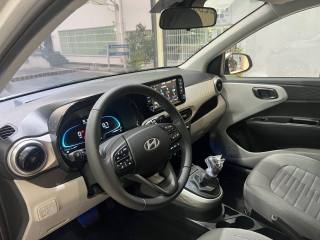HYUNDAI i10 usata, con Telecamera per parcheggio assistito