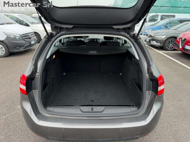 PEUGEOT 308 usata, con Controllo trazione
