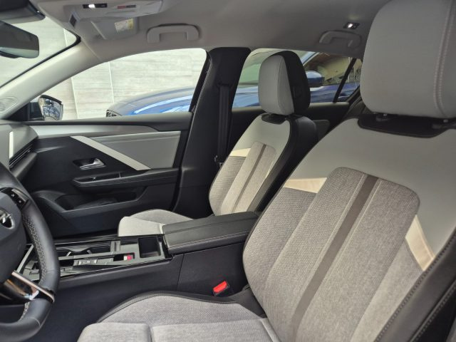 OPEL Astra usata, con Cerchi in lega