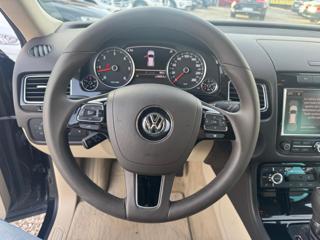 VOLKSWAGEN Touareg usata, con Chiusura centralizzata