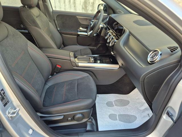MERCEDES-BENZ GLA 200 usata, con Controllo automatico clima