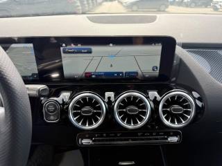 MERCEDES-BENZ GLA 200 usata, con Servosterzo
