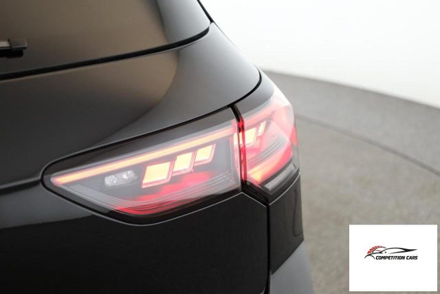 VOLKSWAGEN Golf usata, con Specchietti laterali elettrici