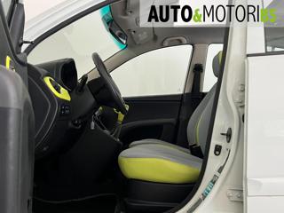 HYUNDAI i10 usata, con Immobilizzatore elettronico