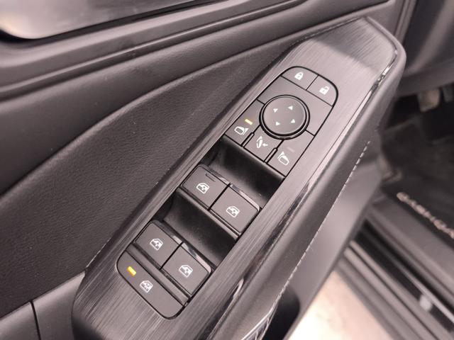 NISSAN Qashqai usata, con Touch screen