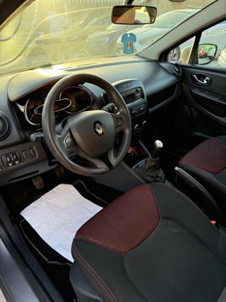 RENAULT Clio usata, con Controllo trazione