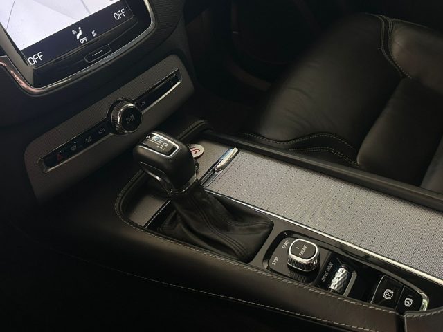 VOLVO XC90 usata, con Servosterzo