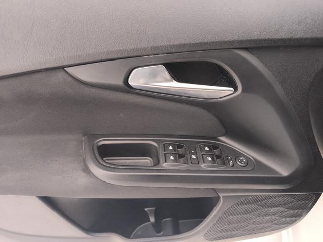 FIAT Tipo usata, con Autoradio digitale