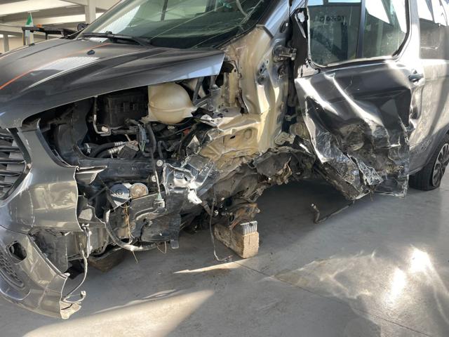 FORD Tourneo Custom usata, con ESP