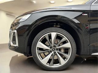 AUDI Q5 usata, con Chiusura centralizzata
