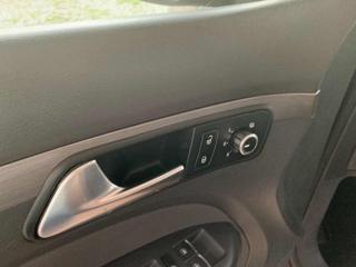 VOLKSWAGEN Touran usata 31