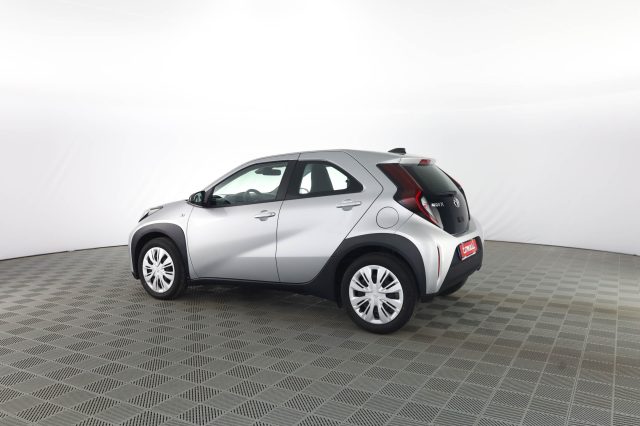 TOYOTA Aygo X usata 4