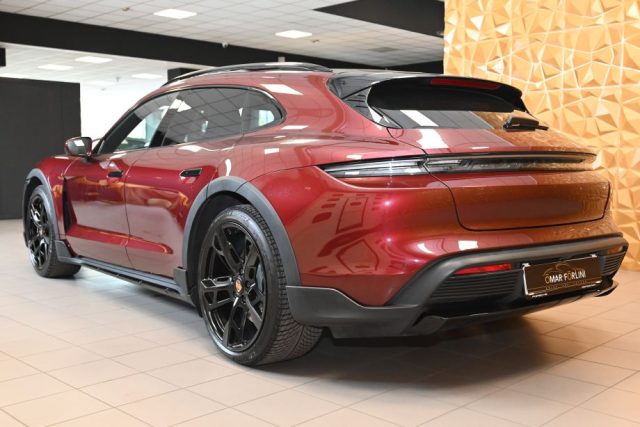 PORSCHE Taycan usata 3
