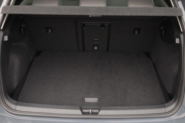 VOLKSWAGEN Golf usata, con Fari full-led