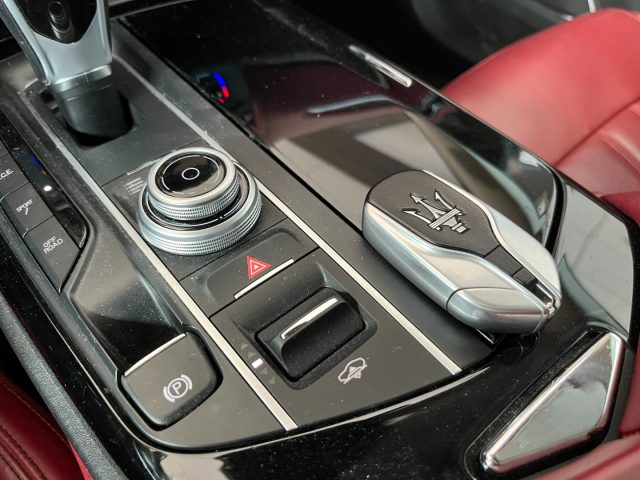 MASERATI Levante usata, con Cruise Control