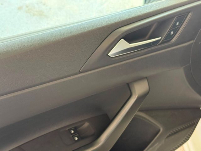 VOLKSWAGEN Polo usata, con Autoradio