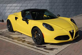 ALFA ROMEO 4C 1750 TBi Spider 