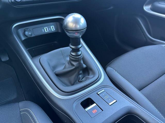 JEEP Avenger usata, con Volante in pelle