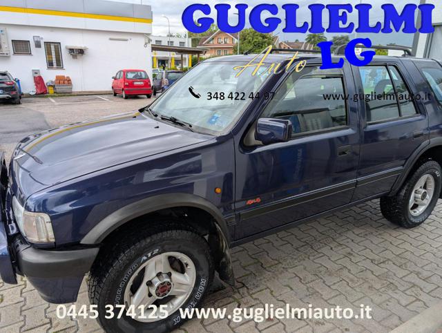 OPEL Frontera usata, con USB