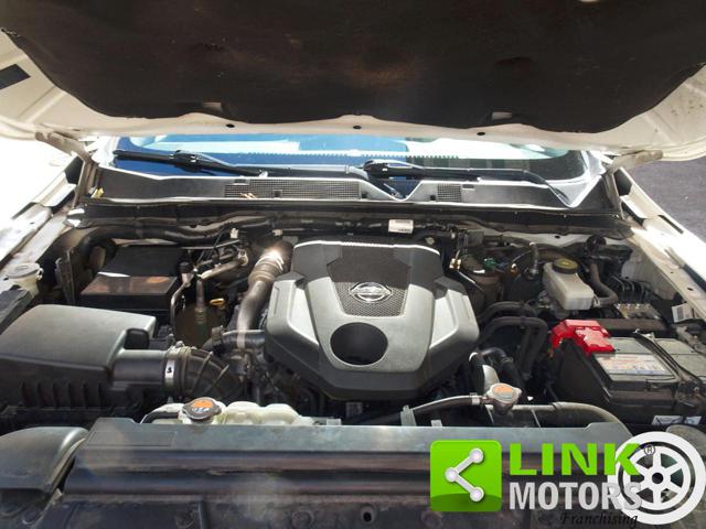 NISSAN Navara usata, con Tettuccio apribile