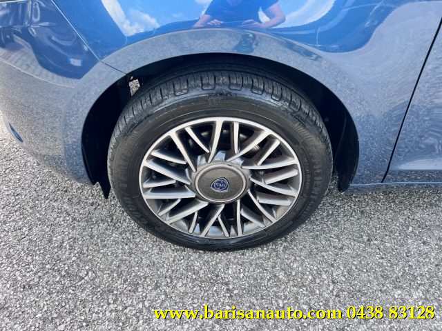 LANCIA Ypsilon usata, con ESP