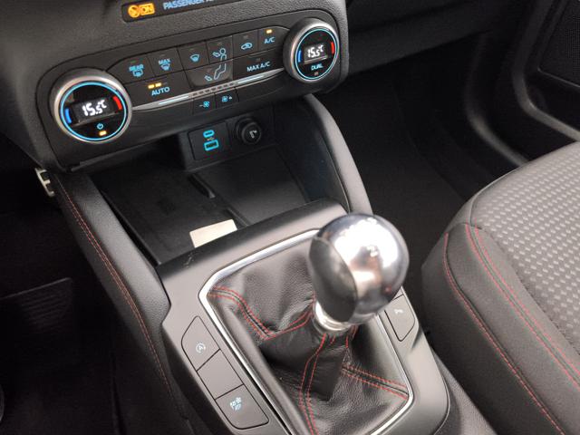 FORD Kuga usata, con Volante multifunzione
