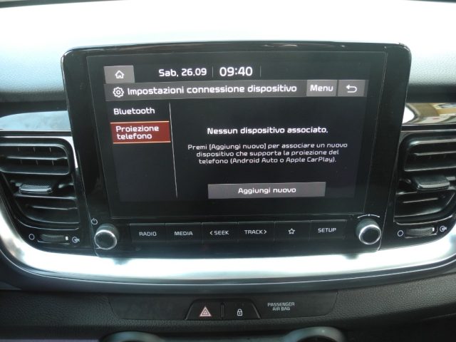 KIA Stonic usata, con Autoradio digitale
