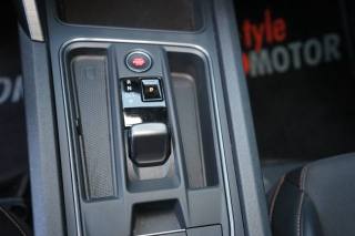 CUPRA Leon usata, con Specchietti laterali elettrici