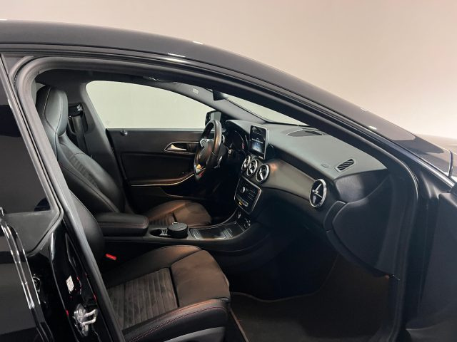 MERCEDES-BENZ CLA 200 usata, con Cerchi in lega