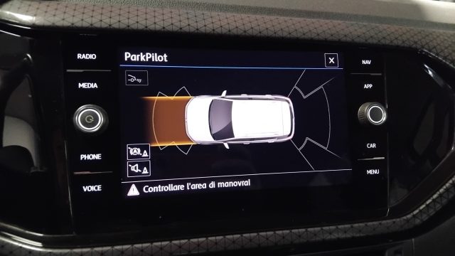 VOLKSWAGEN T-Cross usata 26