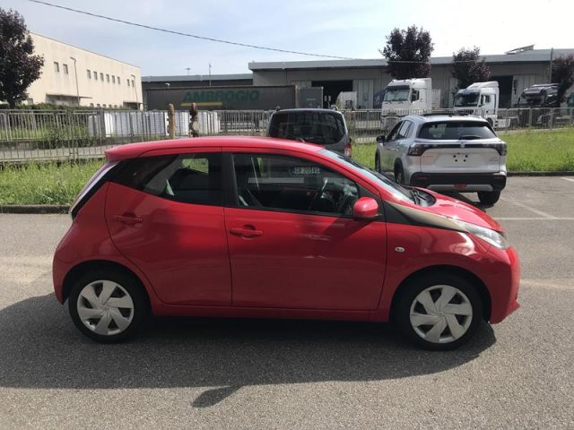 TOYOTA Aygo usata, con Airbag Passeggero