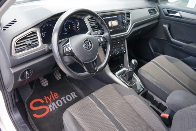VOLKSWAGEN T-Roc usata, con Cerchi in lega