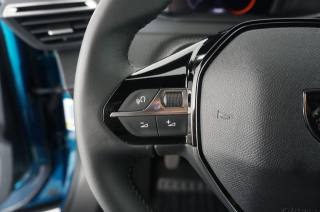 PEUGEOT 2008 usata, con Touch screen