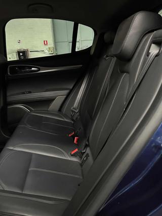 ALFA ROMEO Stelvio usata, con Volante in pelle