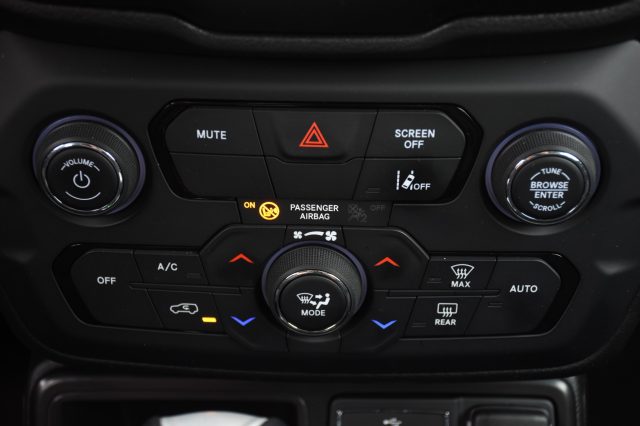 JEEP Renegade usata, con Sistema di navigazione