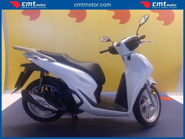 HONDA SH 125 usata 3