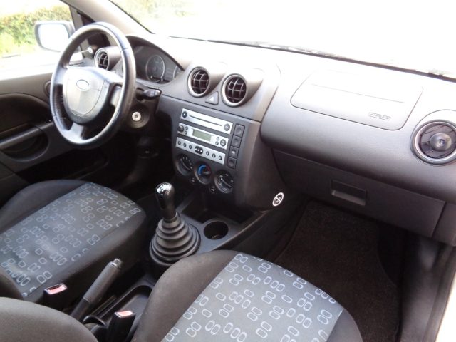 FORD Fiesta usata, con Climatizzatore