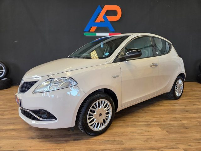 LANCIA Ypsilon usata, con ABS