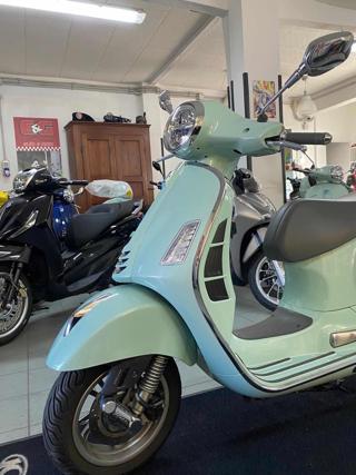 PIAGGIO Vespa GTS 300 Super usata 4